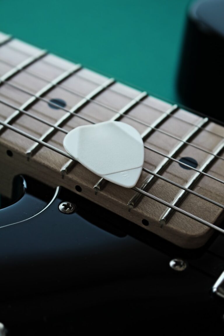 Carbon Fiber Pick